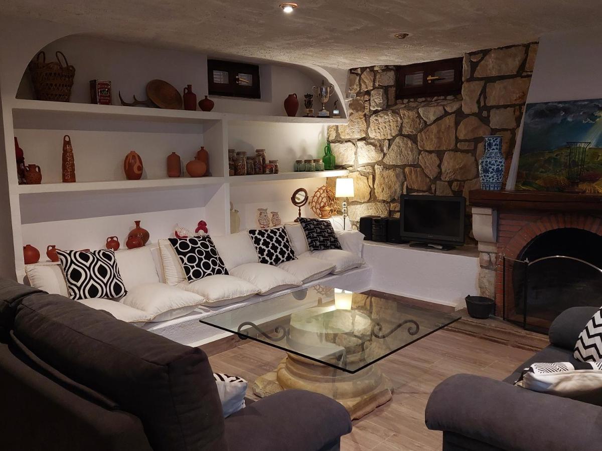 El Campillo Villa Pelabravo Eksteriør bilde